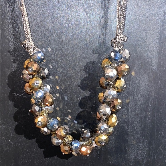 Statement Necklace and Earrings Set - Picture 3 of 3